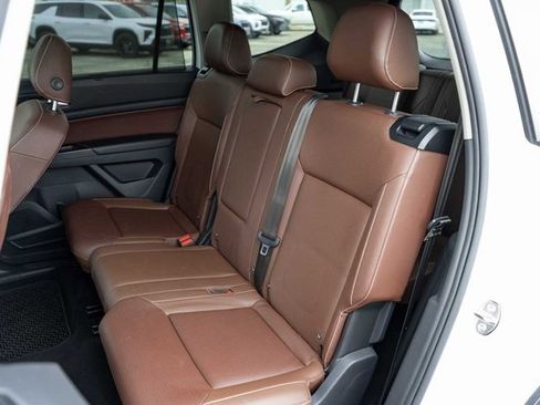 Used 2021 Volkswagen Atlas SE image 14