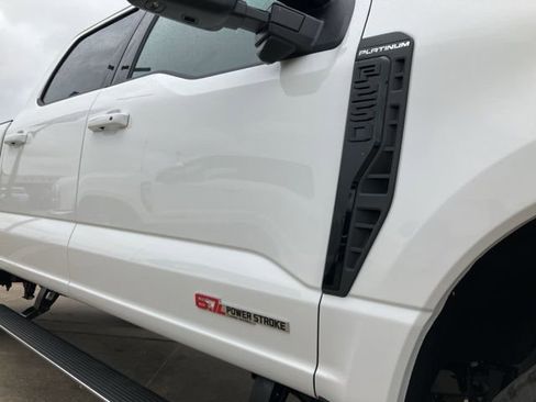 New 2025 Ford F250 Platinum image 11