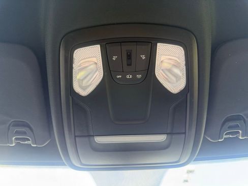 Used 2021 RAM 3500 Tradesman w/ Chrome Appearance Group AWD/4WD image 23
