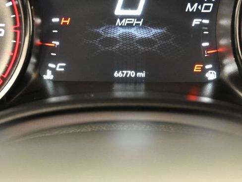 Used 2023 Dodge Charger SXT w/ Blacktop Package RWD image 29