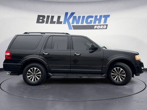 Used 2015 Ford Expedition XLT w/ Equipment Group 202A RWD image 6
