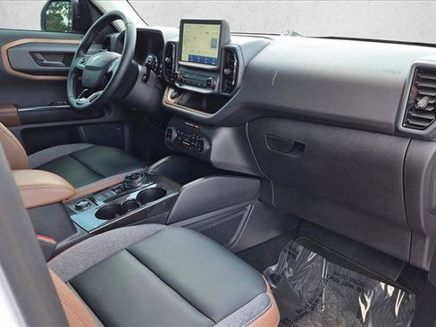 Certified 2024 Ford Bronco Sport Outer Banks w/ Tech Package AWD/4WD image 19