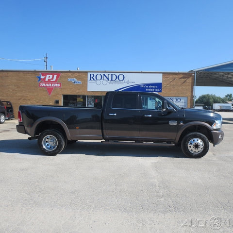 Used 2018 RAM 3500 Laramie Longhorn w/ Longhorn Southfork Package AWD/4WD image 1