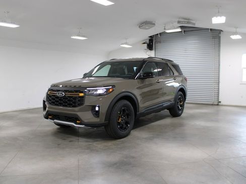 New 2026 Ford Explorer Tremor AWD/4WD image 3