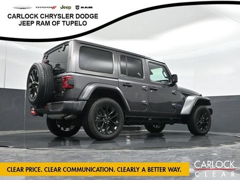 Used 2025 Jeep Wrangler Unlimited Sahara w/ Safety Group AWD/4WD image 51