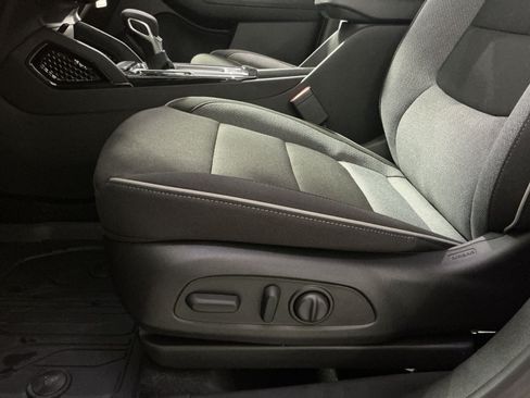 New 2026 Chevrolet TrailBlazer LT w/ Convenience Package FWD image 15