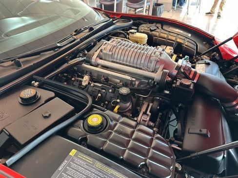 Used 2001 Chevrolet Corvette Coupe w/ Preferred Equipment Group2 image 23