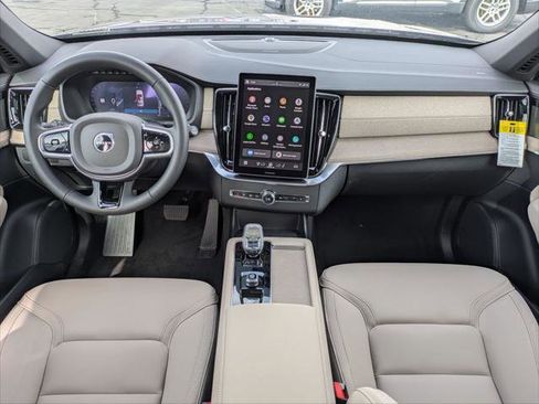 New 2026 Volvo XC90 B6 Plus w/ Protection Package Premier image 11