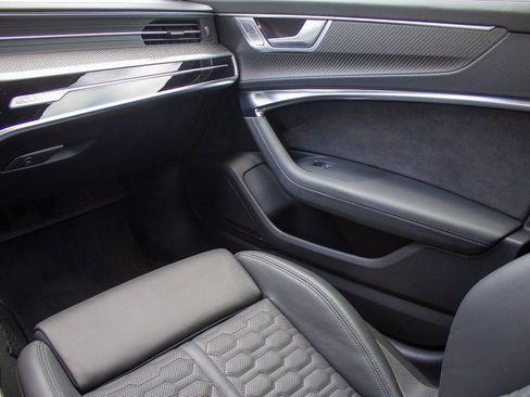 Used 2025 Audi RS 6 performance image 20