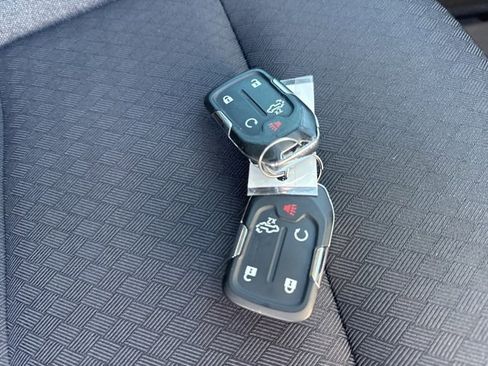 Used 2023 Chevrolet Silverado 1500 LT Trail Boss w/ Protection Package image 9