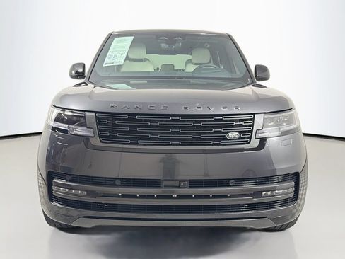 Used 2026 Land Rover Range Rover SE AWD/4WD image 2