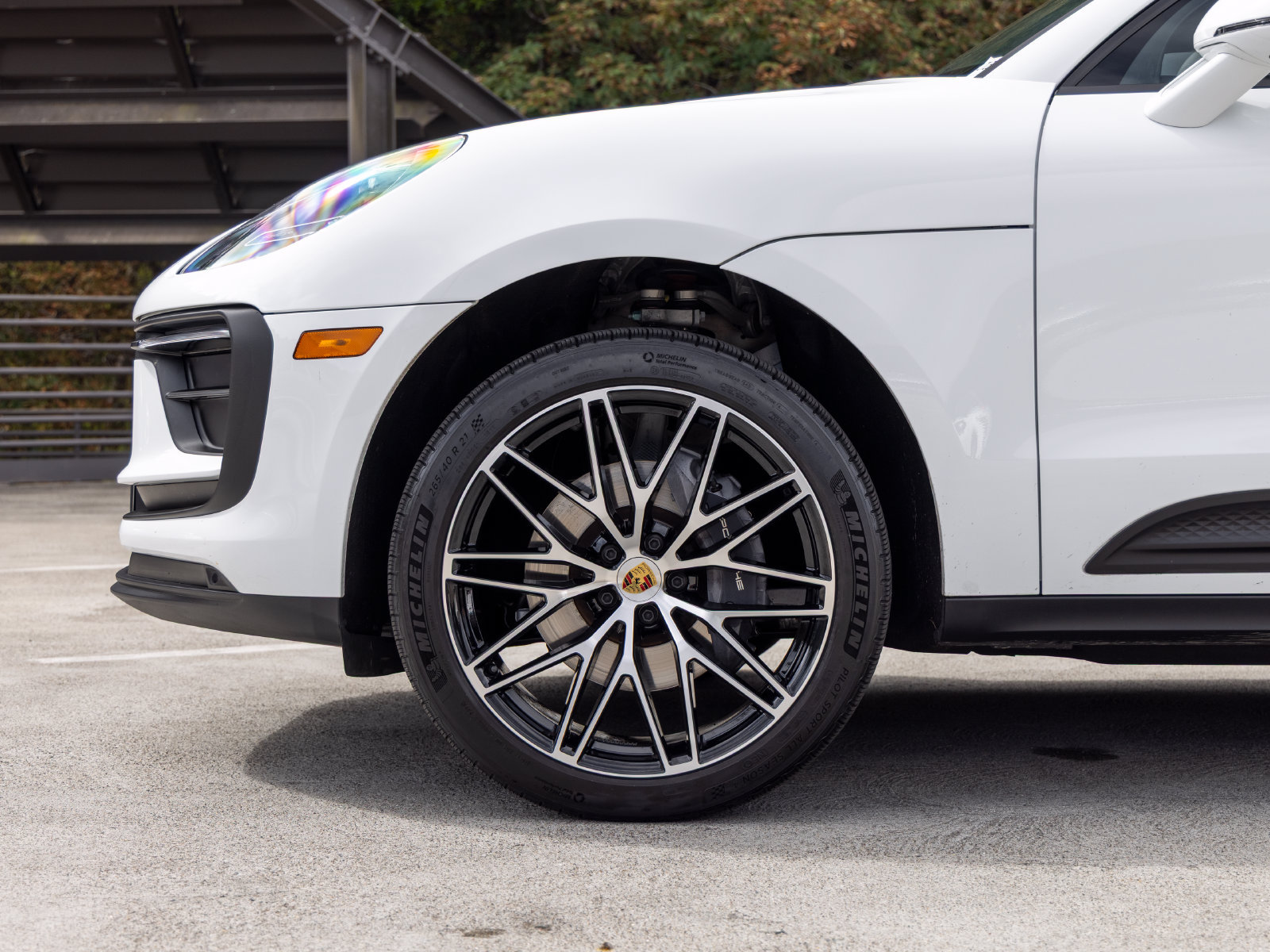 Used 2026 Porsche Macan AWD/4WD image 13
