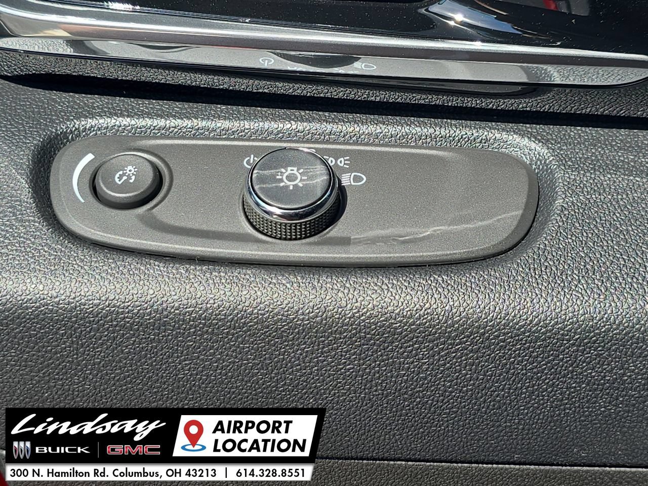 New 2026 Buick Envista Sport Touring w/ Convenience I Package FWD image 18