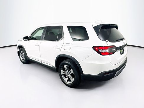 Used 2024 Honda Pilot EX-L image 5