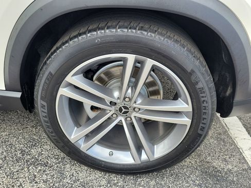 Certified 2022 Mercedes-Benz GLE 350 image 10