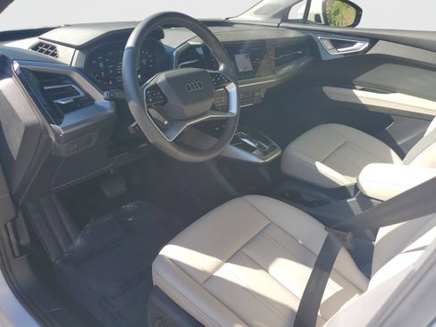 Used 2025 Audi Q4 e-tron Premium w/ Convenience Package RWD image 19