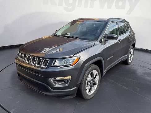 Used 2018 Jeep Compass Limited w/ Navigation Group image 1