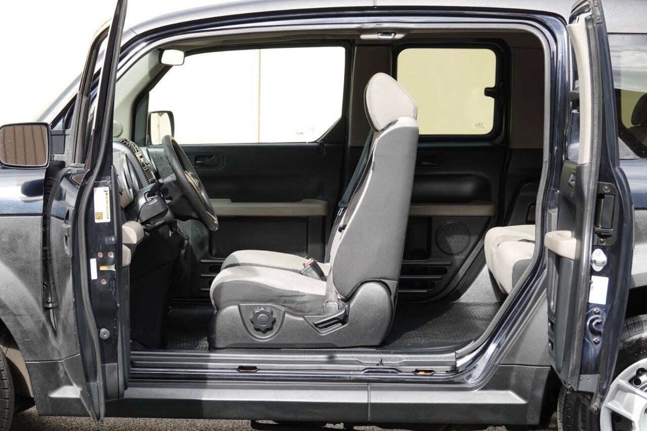 Used 2008 Honda Element LX image 11