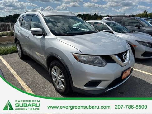 Used 2016 Nissan Rogue SV w/ SV Premium Package AWD/4WD image 1