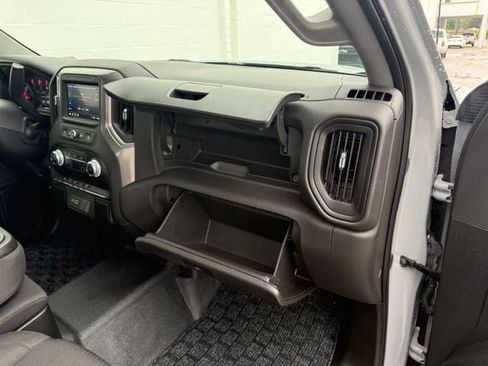 Certified 2025 GMC Sierra 1500 Pro w/ Pro Value Package AWD/4WD image 23