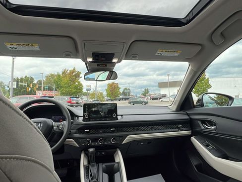 New 2025 Honda Accord SE image 20