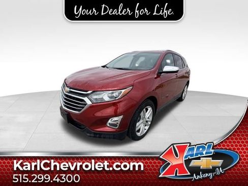 Certified 2024 Chevrolet Traverse Z71 AWD/4WD image 1