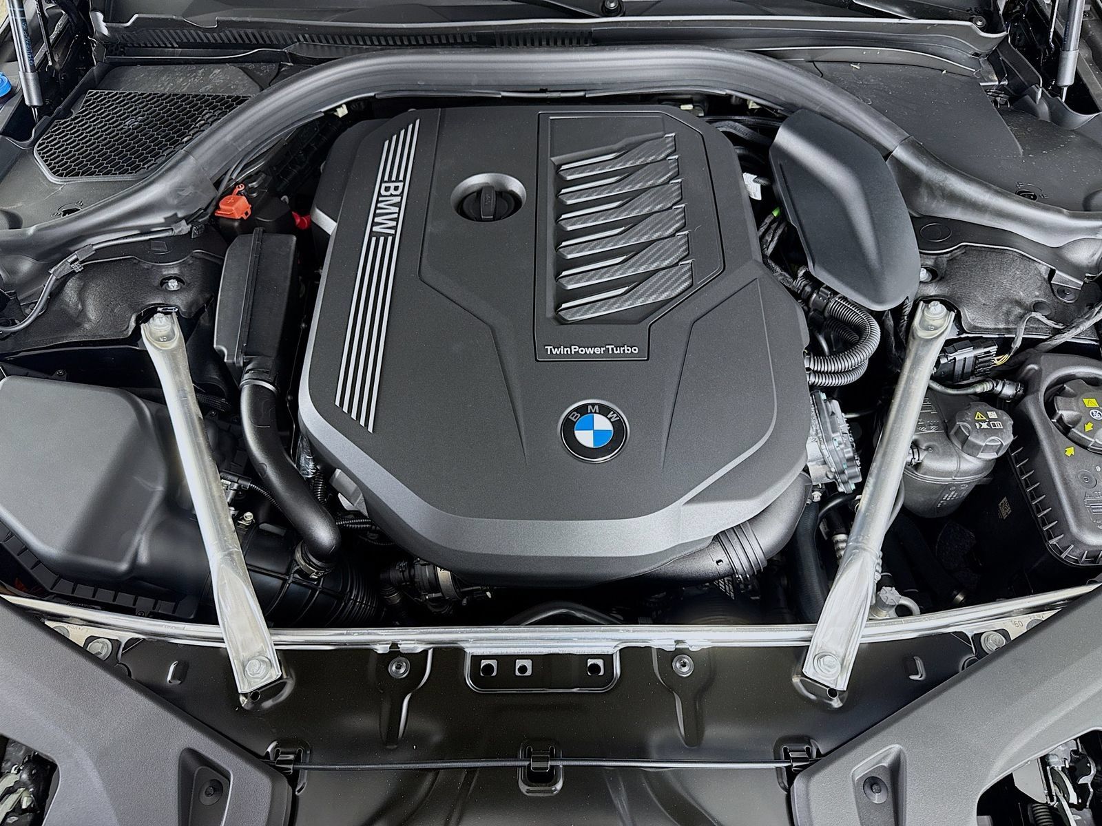 Used 2026 BMW 840i RWD image 32