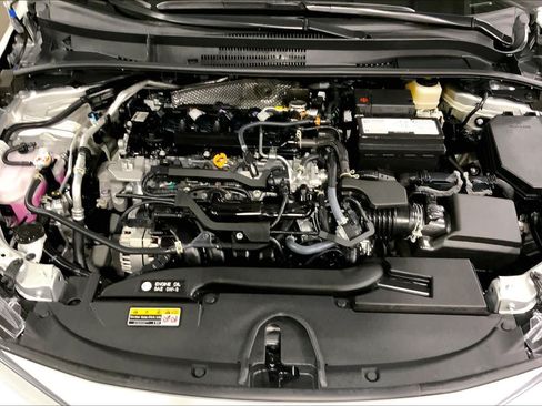 Used 2026 Toyota Corolla LE FWD image 32