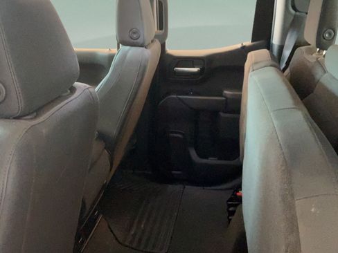 Used 2020 Chevrolet Silverado 1500 Custom w/ Custom Value Package AWD/4WD image 26