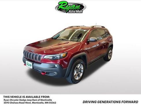Used 2019 Jeep Cherokee Trailhawk w/ Cold Weather Group AWD/4WD image 1