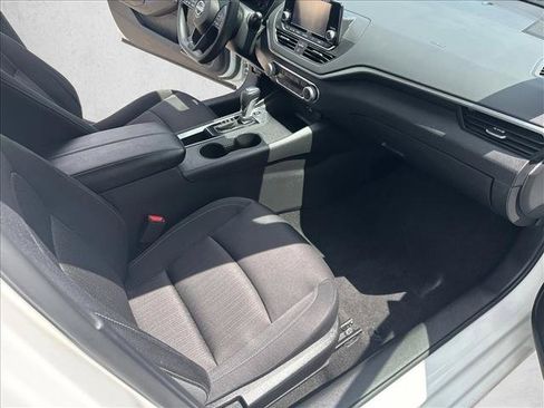 Used 2023 Nissan Altima 2.5 S FWD image 22