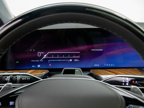 New 2026 Cadillac Escalade Platinum Sport w/ LPO, ONYX Package image 19