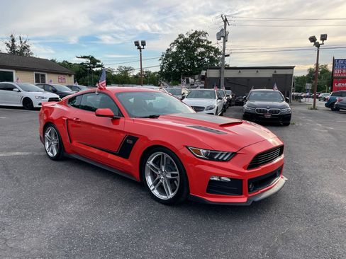 Used 2016 Ford Mustang GT Premium w/ GT Performance Package RWD image 40