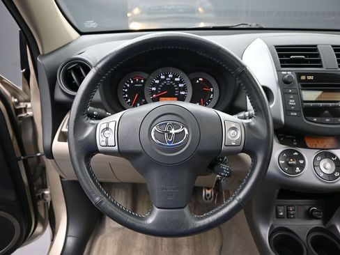 Used 2007 Toyota RAV4 Limited AWD/4WD image 21