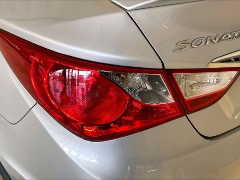 Used 2013 Hyundai Sonata GLS w/ Popular Equipment Pkg image 26