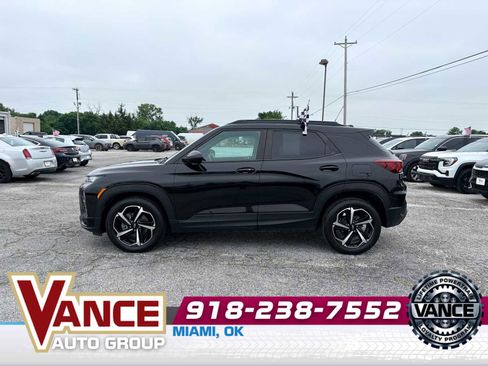 Used 2021 Chevrolet TrailBlazer RS w/ Convenience Package FWD image 4