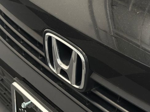 Used 2023 Honda Civic Sport image 11