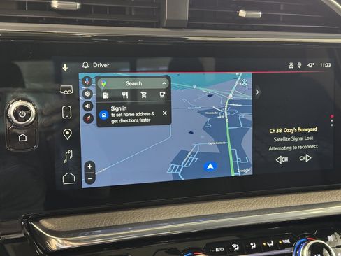 Used 2025 GMC Sierra 3500 Denali w/ Denali Reserve Package image 39