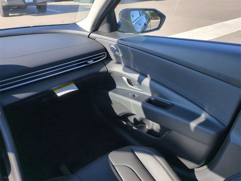 New 2026 Hyundai Elantra Limited image 18