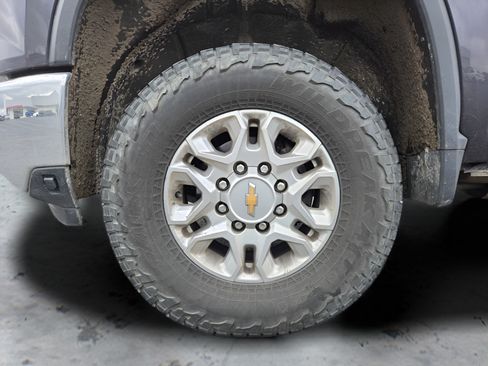 Used 2024 Chevrolet Silverado 2500 LT w/ Convenience Package AWD/4WD image 22