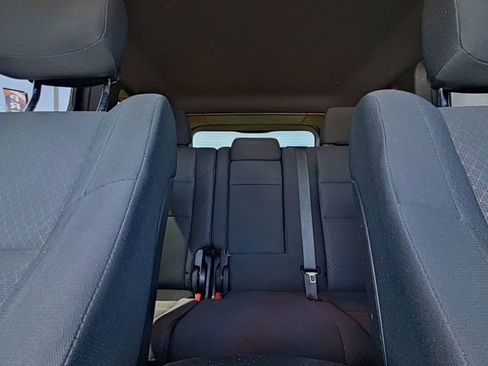 Used 2019 Jeep Grand Cherokee Laredo RWD image 27