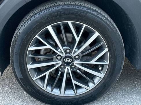 Used 2021 Hyundai Tucson Limited w/ Cargo Package image 18