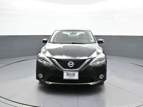 Used 2016 Nissan Sentra SR image 2