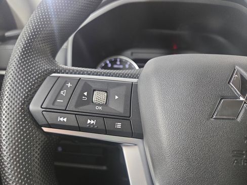New 2026 Mitsubishi Outlander ES AWD/4WD image 15