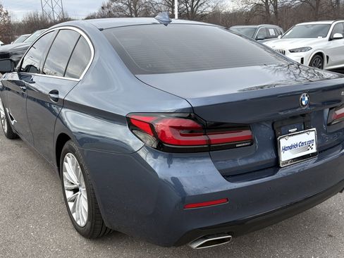 Used 2023 BMW 530i w/ Premium Package image 8
