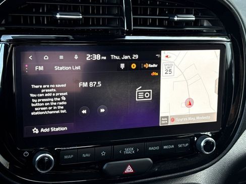 Certified 2023 Kia Soul EX image 15