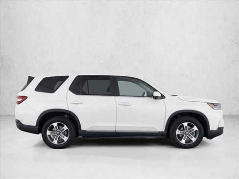 Used 2024 Honda Pilot EX-L image 8
