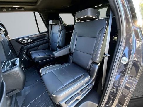 Used 2024 Chevrolet Tahoe Premier w/ Premium Package AWD/4WD image 22