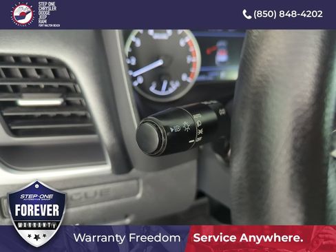 Used 2023 Nissan Rogue S FWD image 20