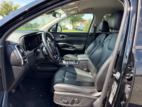 Used 2023 Kia Sorento S AWD/4WD image 14
